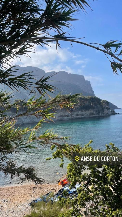 Chambre Double Cassis Buitenkant foto