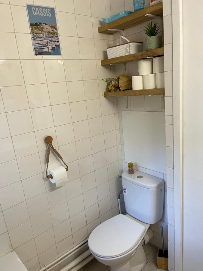 Chambre Double Cassis Buitenkant foto